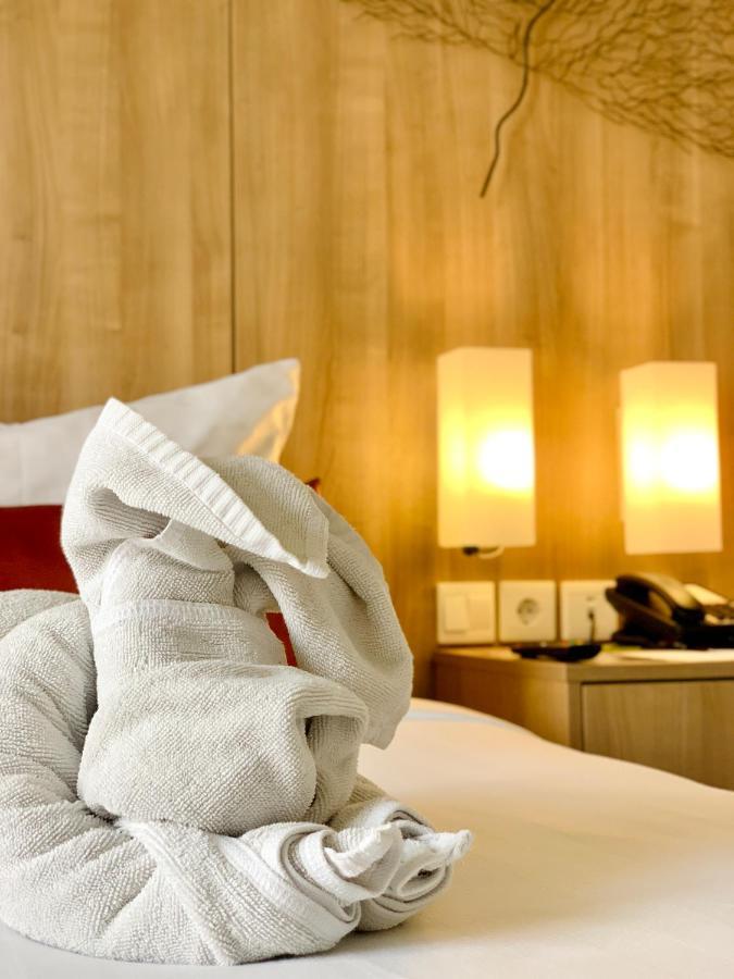 Hotel Grand Zuri Kuta Lombok Esterno foto