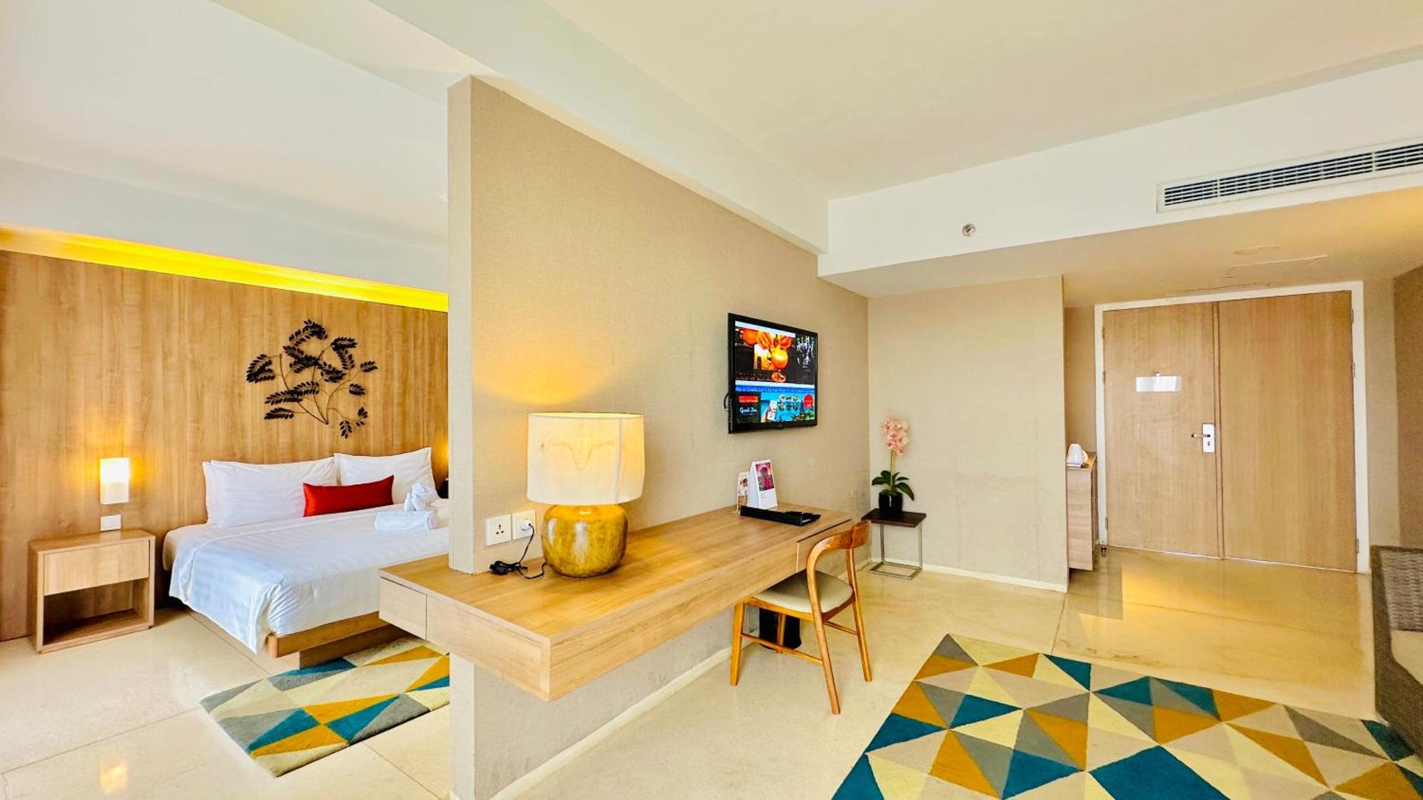 Hotel Grand Zuri Kuta Lombok Esterno foto