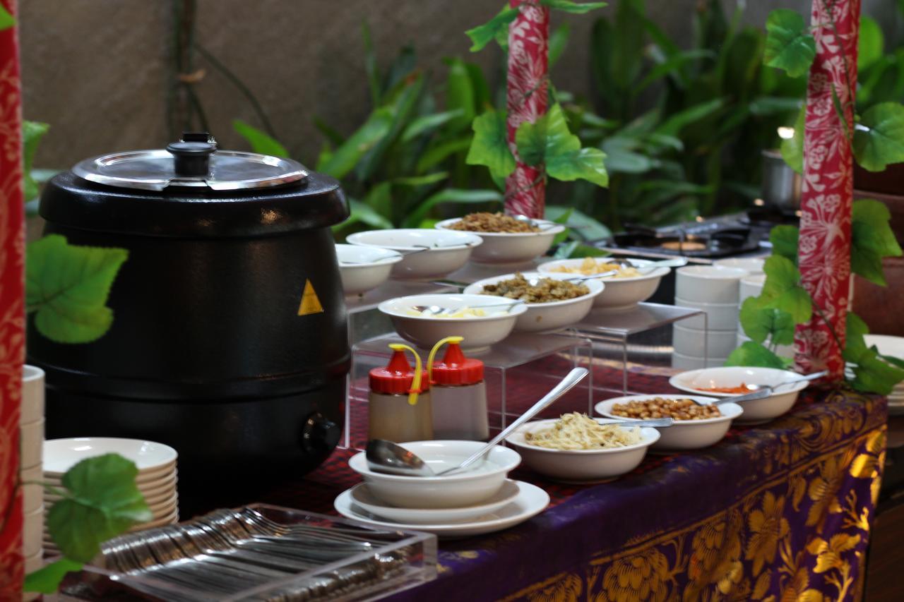 Hotel Grand Zuri Kuta Lombok Esterno foto